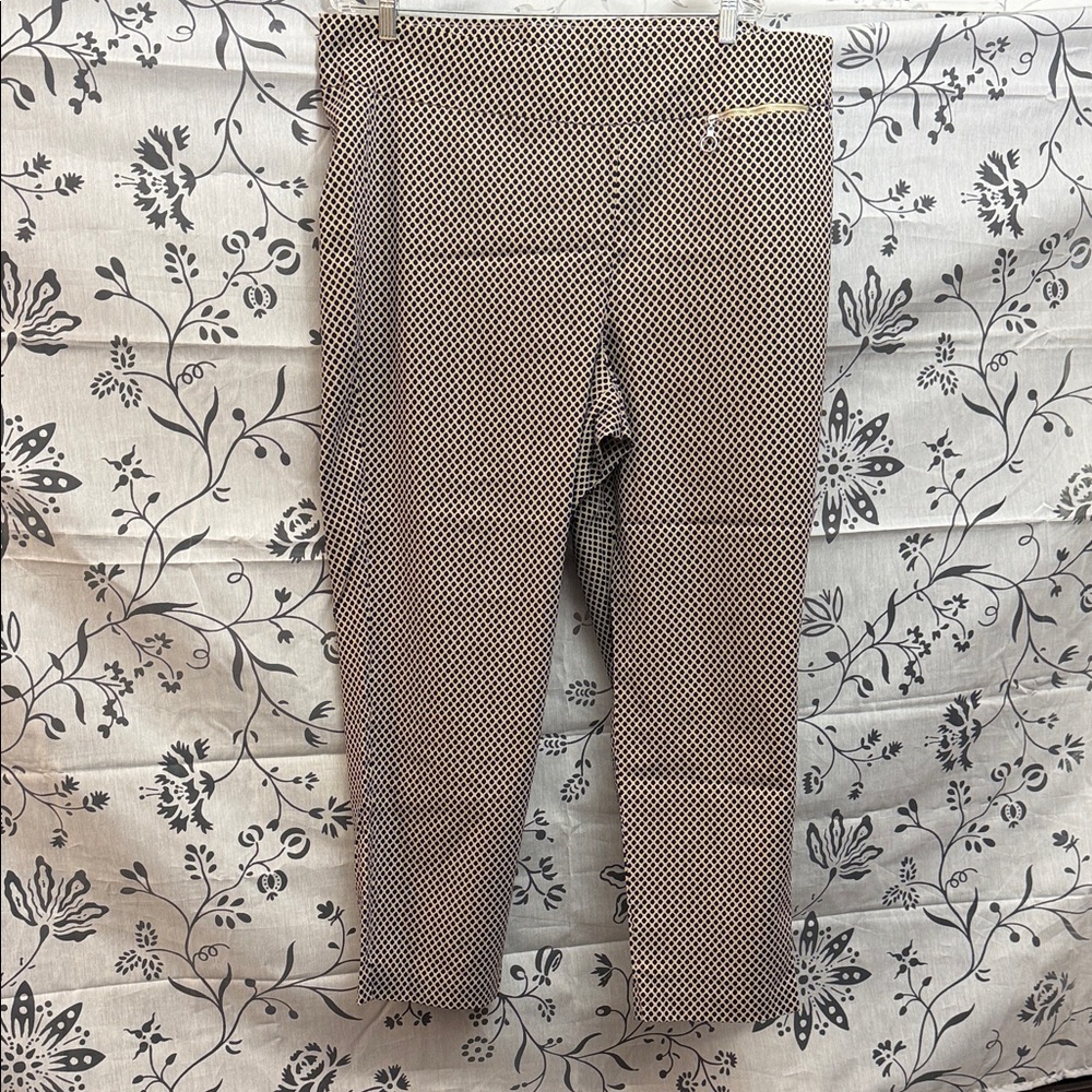 Rafaella Comfort Pants with black and beige pattern